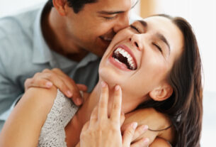 how to use sex toys with partner